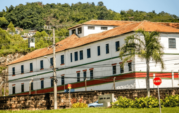 Casa Do Albergado Em Florianopolis