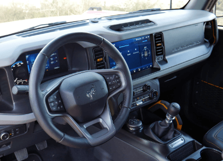 Interior:5fehaitj42k= Bronco