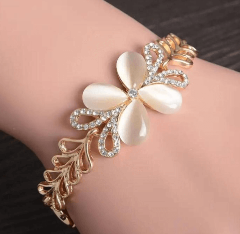 Seasonal Bracelet Trends