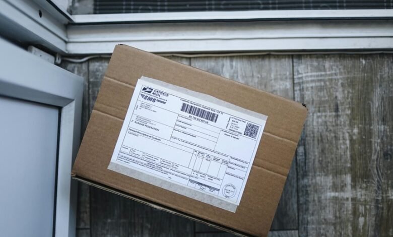 tracking code shipment lookup queries